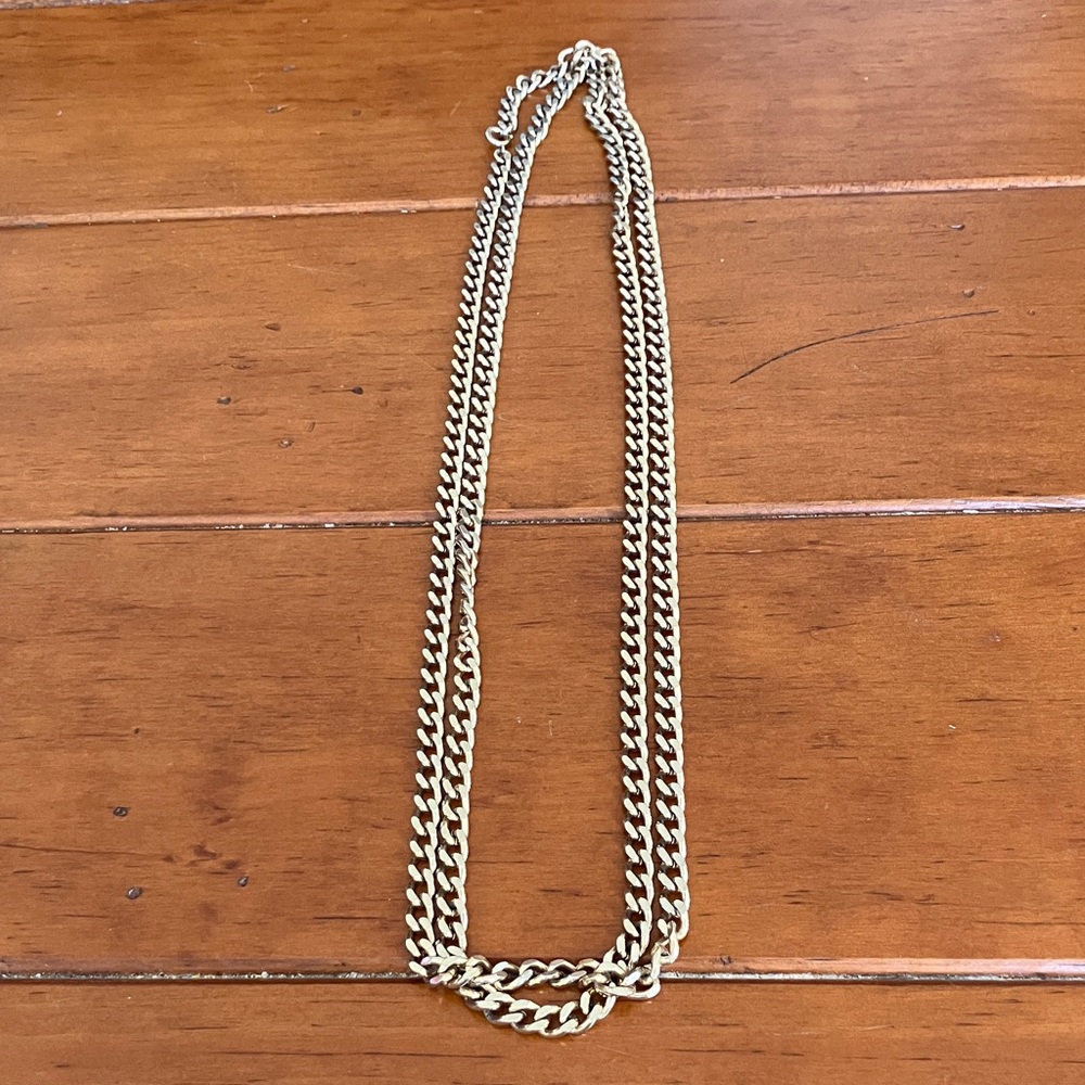 Vintage Gold Colored Costume Jewelry Necklace